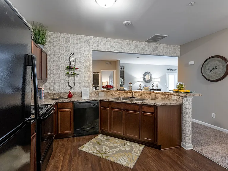 Harvard Place Apartments — Photo 26