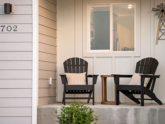 Ponderosa Front Porch