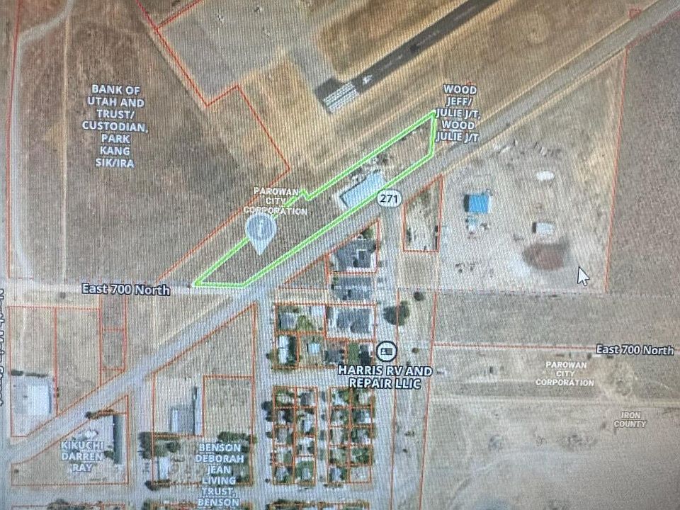 2nd image of 700 N Highway 271