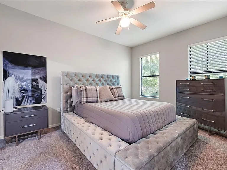 5300 Peachtree Rd #2104 — Photo 13