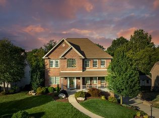 2523 Bonnie Dell Dr, South Park, PA