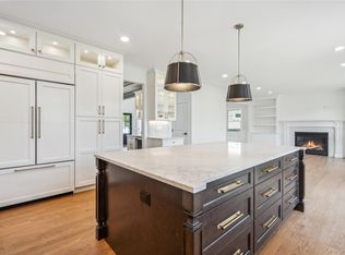 96 Calvin Avenue, Syosset, NY 11791