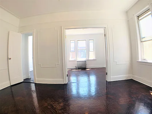 Rented by RealTegrity NY LLC | media 17