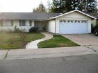 1126 Cresthaven Dr, Roseville, CA 95678