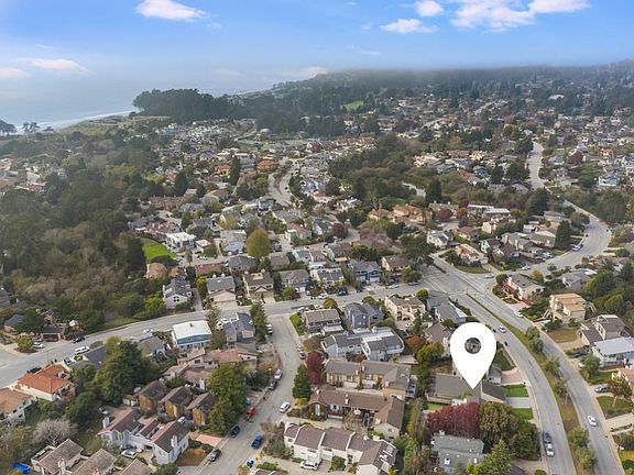 2nd image of 1970 Seascape Blvd