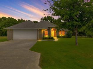 2809 Weylene Paseo, Granbury, TX 76049