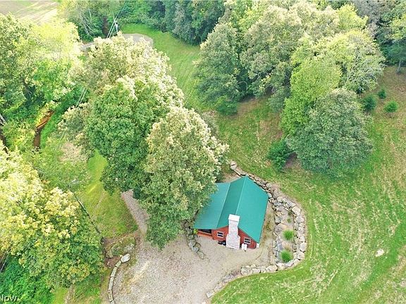 2nd image of 13713 Township Road 14