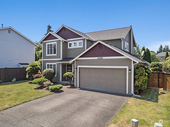 3rd image of 10910 98th Avenue Ct SW