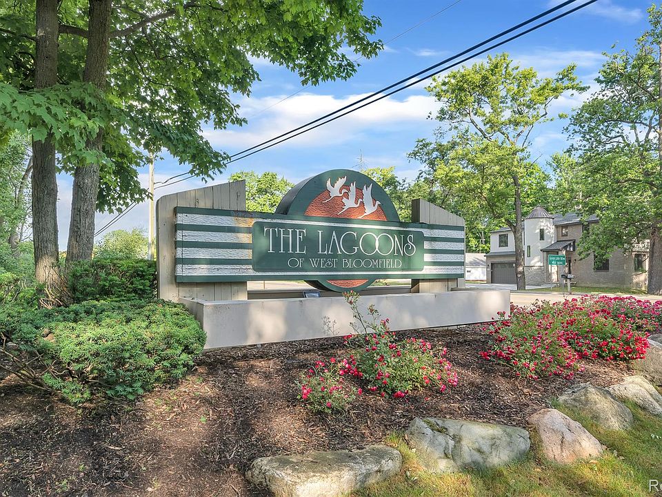 1st image of 5039 Lagoons Cir S