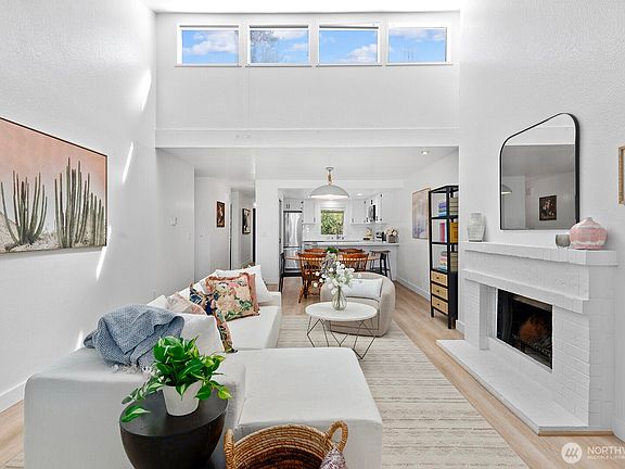 4th image of 12303 SE 60th Street #3A