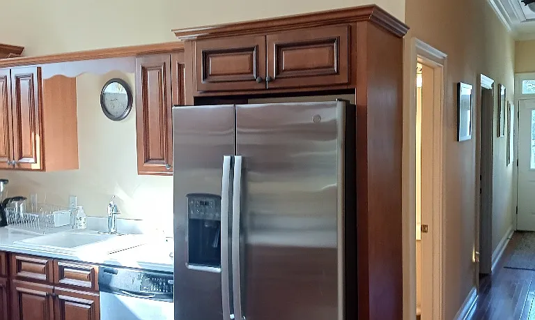305 E Duffy St #B — Photo 8