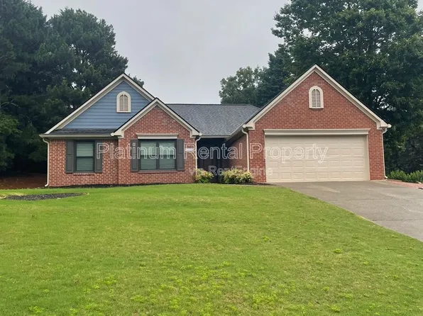 1745 Berry Ct, Cumming, GA 30041