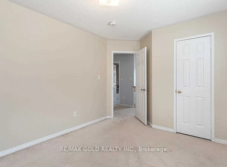 20 Owens Rd — Photo 17