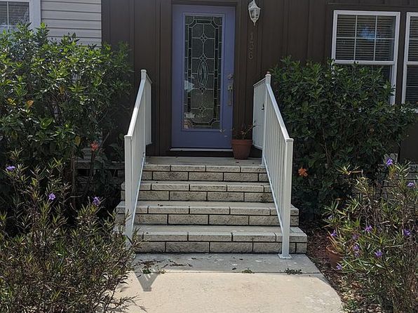 136 Elm Way