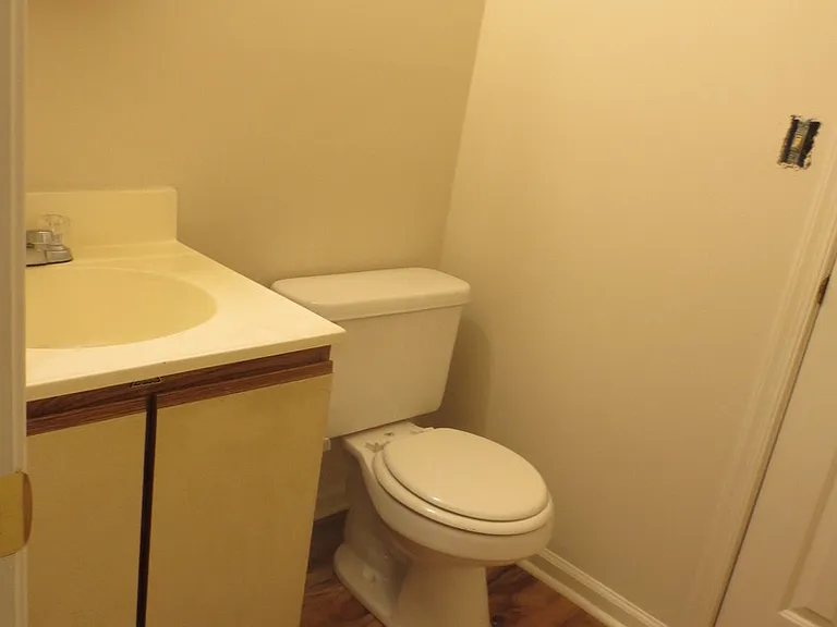 1531 Penrose Arch — Photo 17