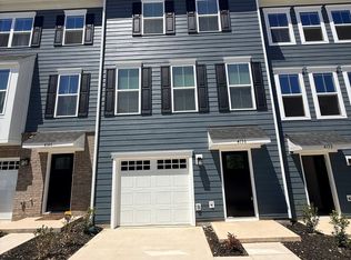 4136 Auburn Oak Ln, Charlotte, NC 28208