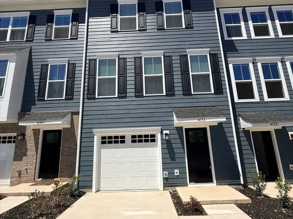 4136 Auburn Oak Ln, Charlotte, NC