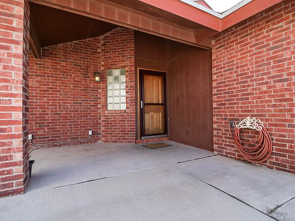 4th image of 1526 Peter Cooper Dr