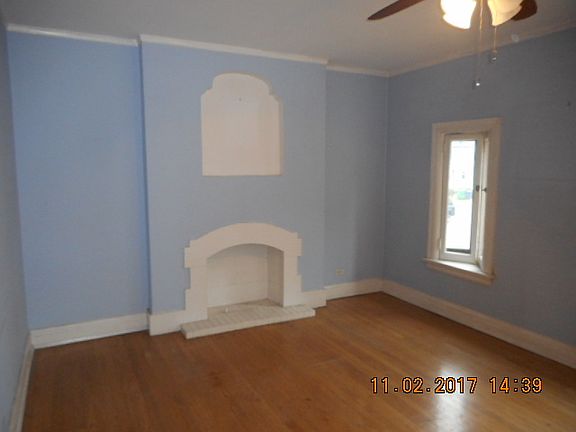 2nd image of 1136 Ontario St APT 1C