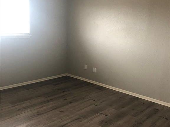 2nd image of 865 Quetzal St