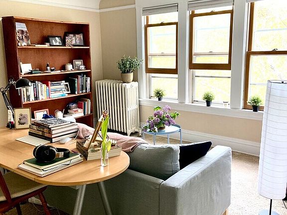 4th image of 2148 Carter Ave #3