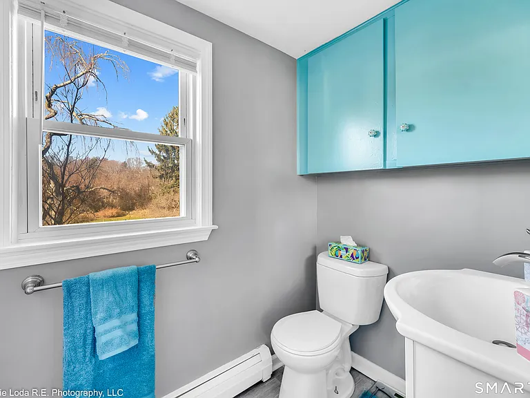 31 Monroe St #4 — Photo 13