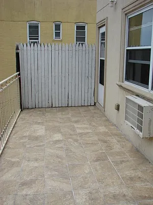 Rented by ABCO Commercial Properties, LLC | media 22