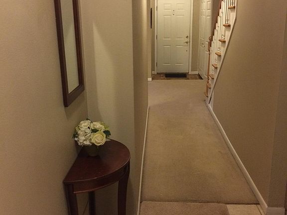 5th image of 485 Fox Hills Dr N #485