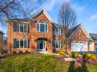 907 Rock Spring Rd, Naperville, IL 60565