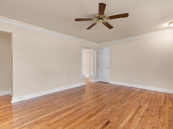 5th image of 3A W Roselle Ave #A