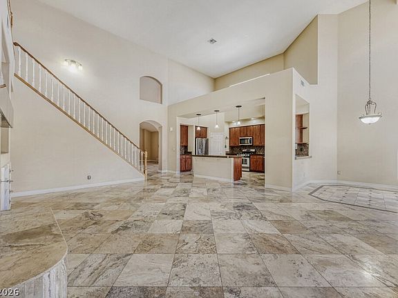 4th image of 5416 Irish Spring St