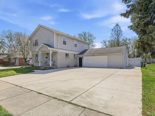 25715 Norfolk St, Dearborn Heights, MI 48125