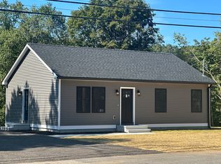 30 Brunswick Ave, Moosup, CT 06354