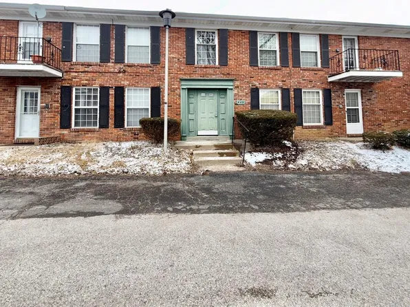 440 Chapel Ridge Dr APT E, Hazelwood, MO 63042
