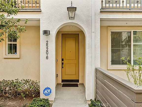 3rd image of 2520 Valentina Way #6