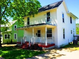 550 W Cedar St, Platteville, WI 53818