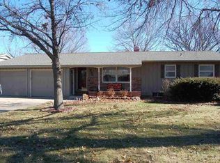 608 S Pine St, Inman, KS 67546