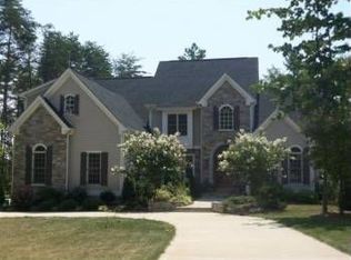 7808 Chapel Creek Dr, Denver, NC 28037