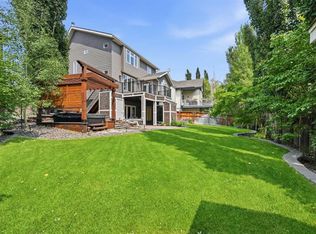 68 NW Auburn Sound Ter SE, Calgary, AB T3M 1L6