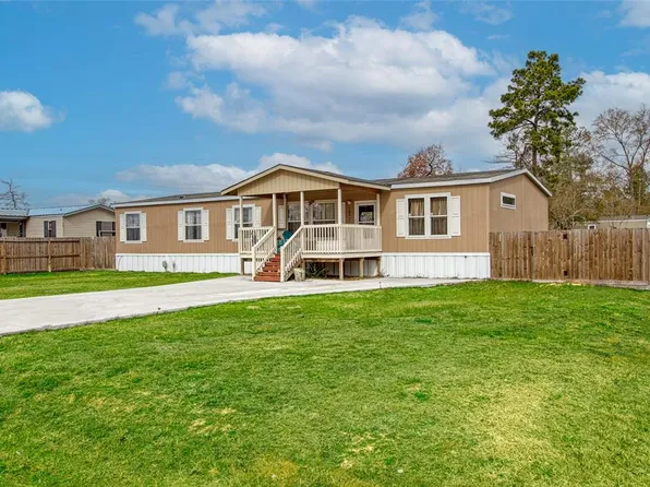 16811 Gordon Dr, Conroe, TX 77303
