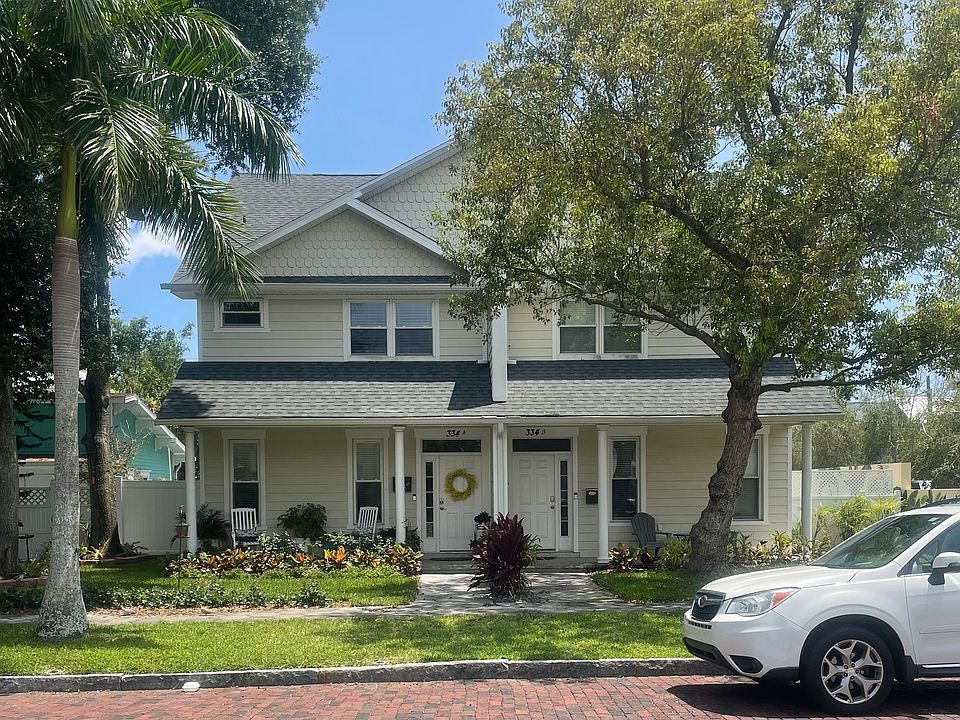 Full front of building. 334 8th Ave N Unit A is on the left.