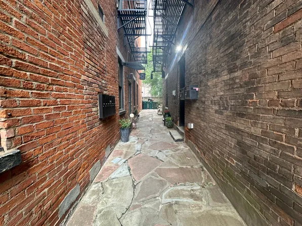 1508 Moore St, 1508 Moore St #1, Cincinnati, OH 45202