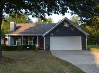 1230 Mercury Dr, Lawrenceville, GA 30045