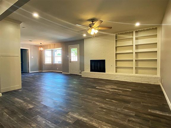 4th image of 3801 Burkett Dr