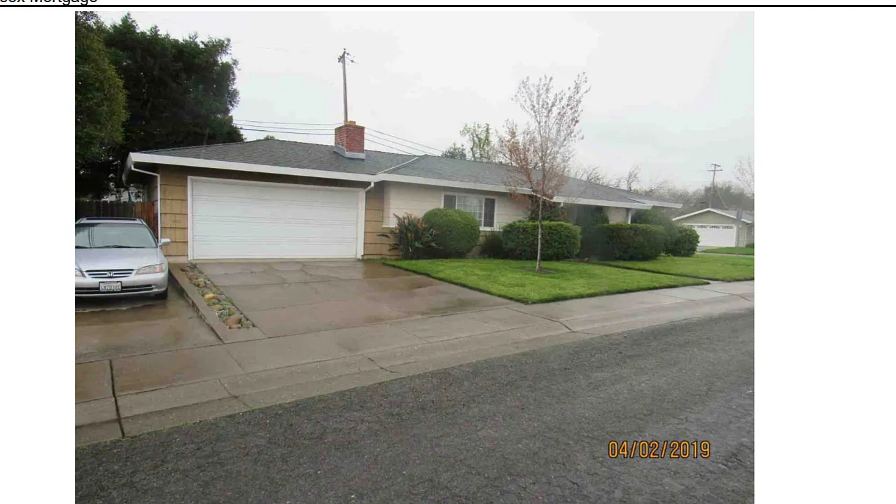 2205 River Edge Way photo 1