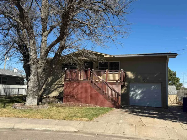 117 BRONCO RD, Hershey, NE 69143