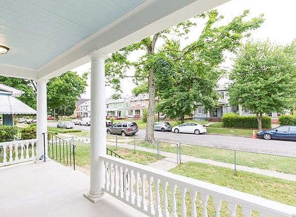 3rd image of 2917 Hanes Ave