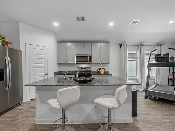 3rd image of 31826 Whittis Hill Way