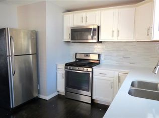 127 N Westmoreland Rd, Dallas, TX 75211