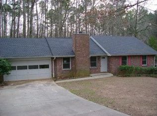 180 Ridge Rd, Tyrone, GA 30290